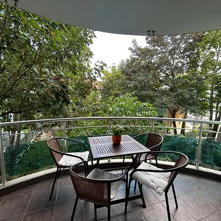 Apartamento Апартаменти